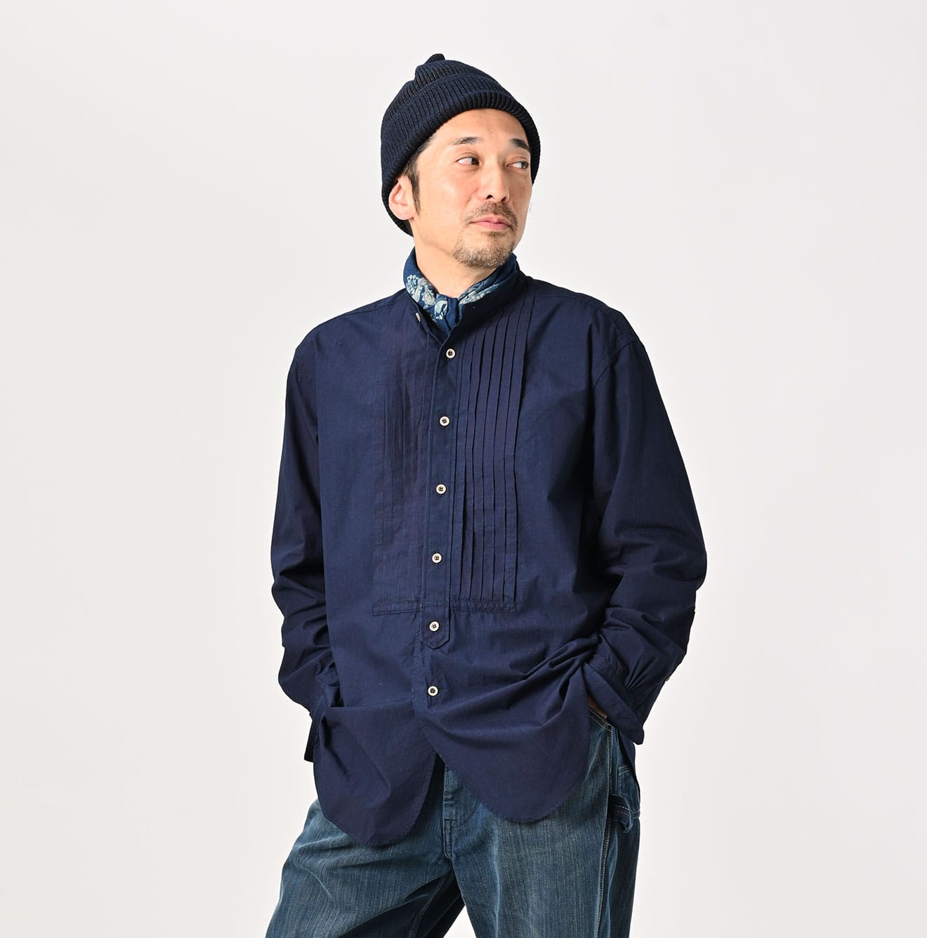 45R Indigo Batistie 908 Pintuck Stand Collar Shirt