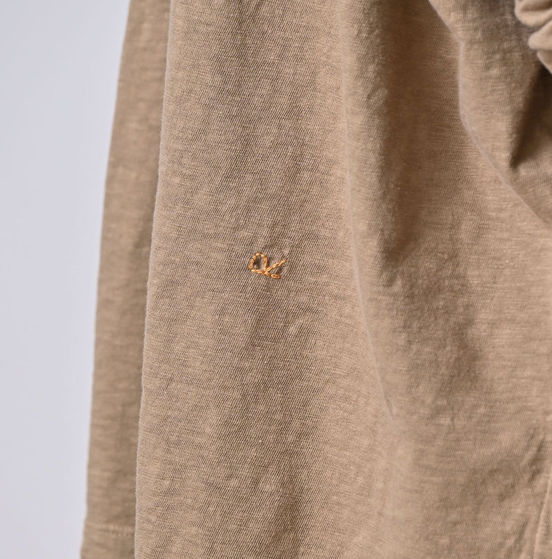 45R Yock Neck Big Slit T-shirt - Image 11