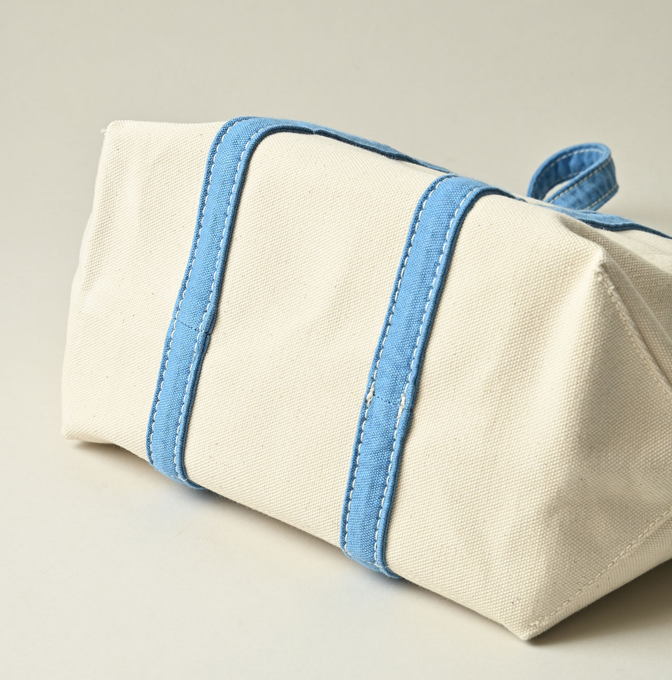 45R ONEONE Treasure Canvas Tote Bag - Image 13