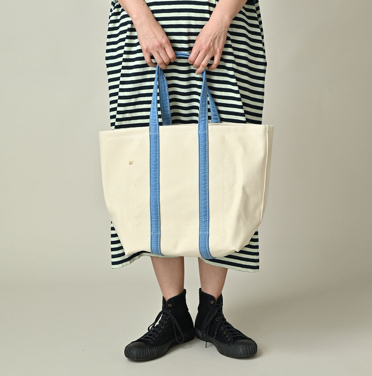 45R ONEONE Treasure Canvas Tote Bag