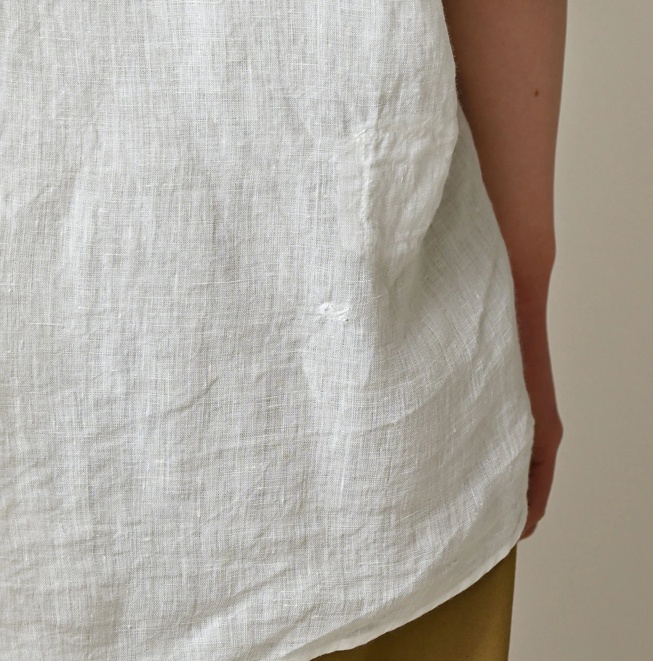 45R Linen 908 Open-Collar Shirt - Image 15