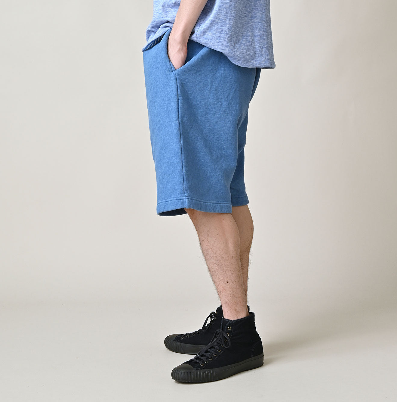 Hayama 908 Embroidered Sweat Shorts | 45R Official Online Store