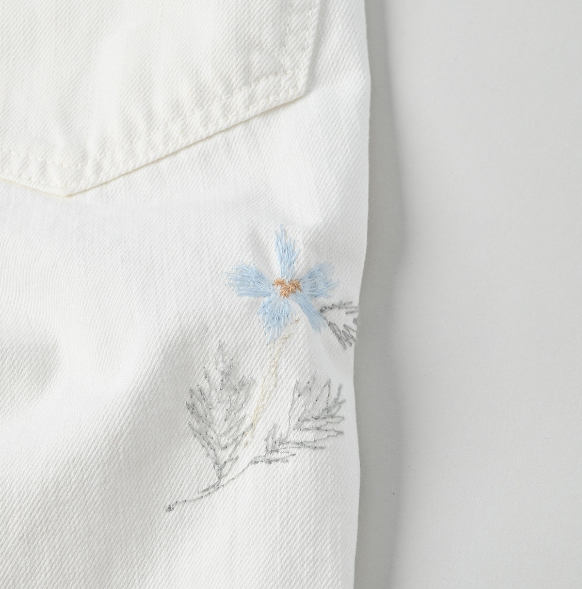 45R Futatabi Rye Mugi Denim Crossover White Anemone