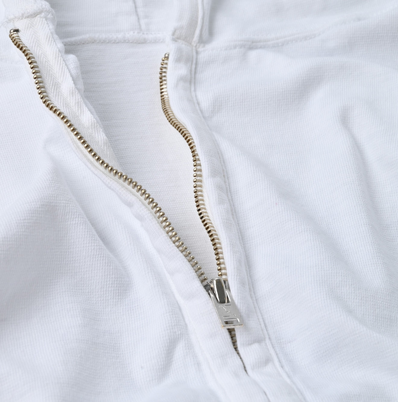 45R Hayama Dekoboko Tenjiku Montokkun Hoodie