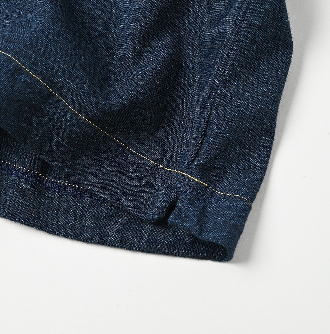 45R Indigo Chameleon Y 908 T-shirt