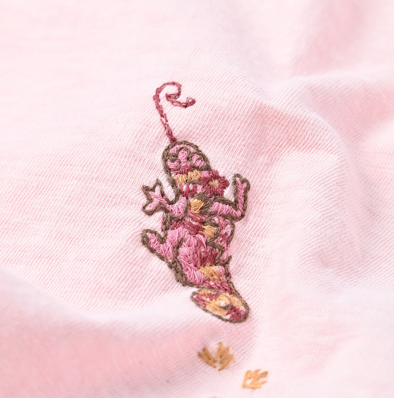 45R Chameleon Embroidery 908 T-shirt