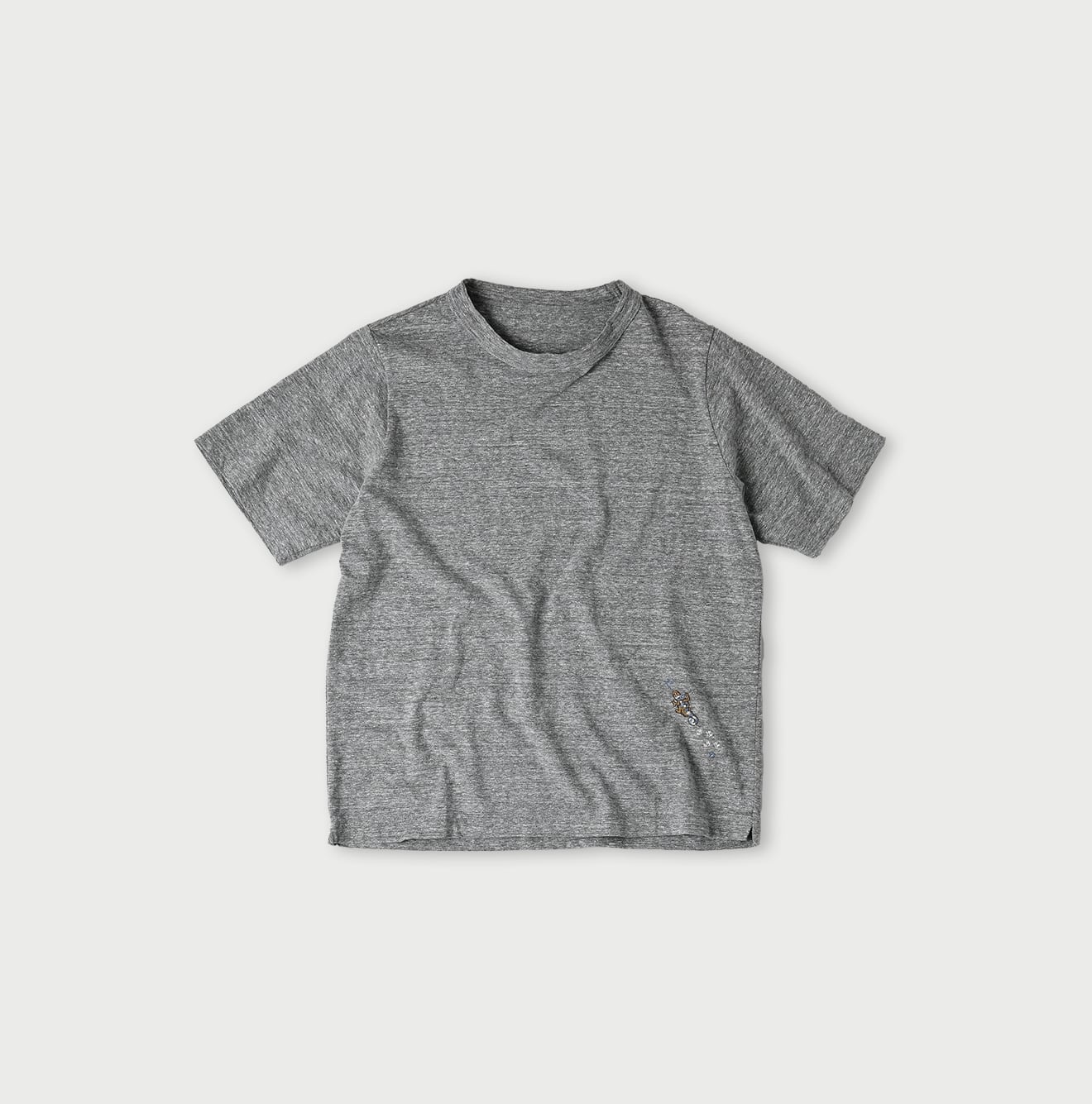 45R Chameleon Embroidery 908 T-shirt (Top dyed)