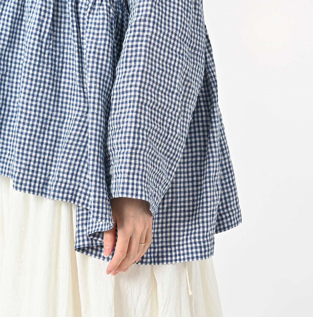 45R ONEONE Linen Gathered Blouse