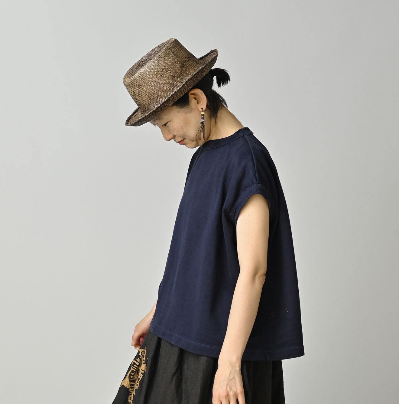 ONEONE Treasure Cotton Linen M-Camisole - Image 4