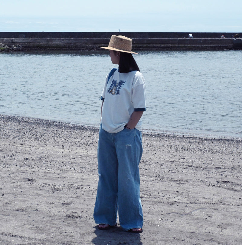 45R Hayama Betouch Initial Montokkun 908 T-shirt - Image 3