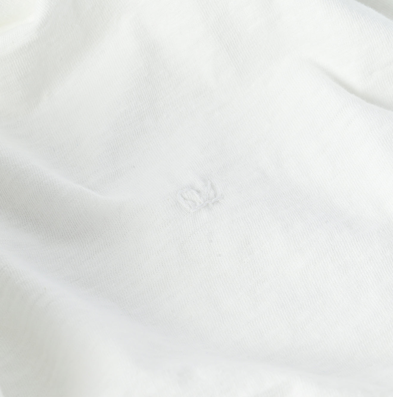 45R Hayama Betouch Initial Montokkun 908 T-shirt - Image 24