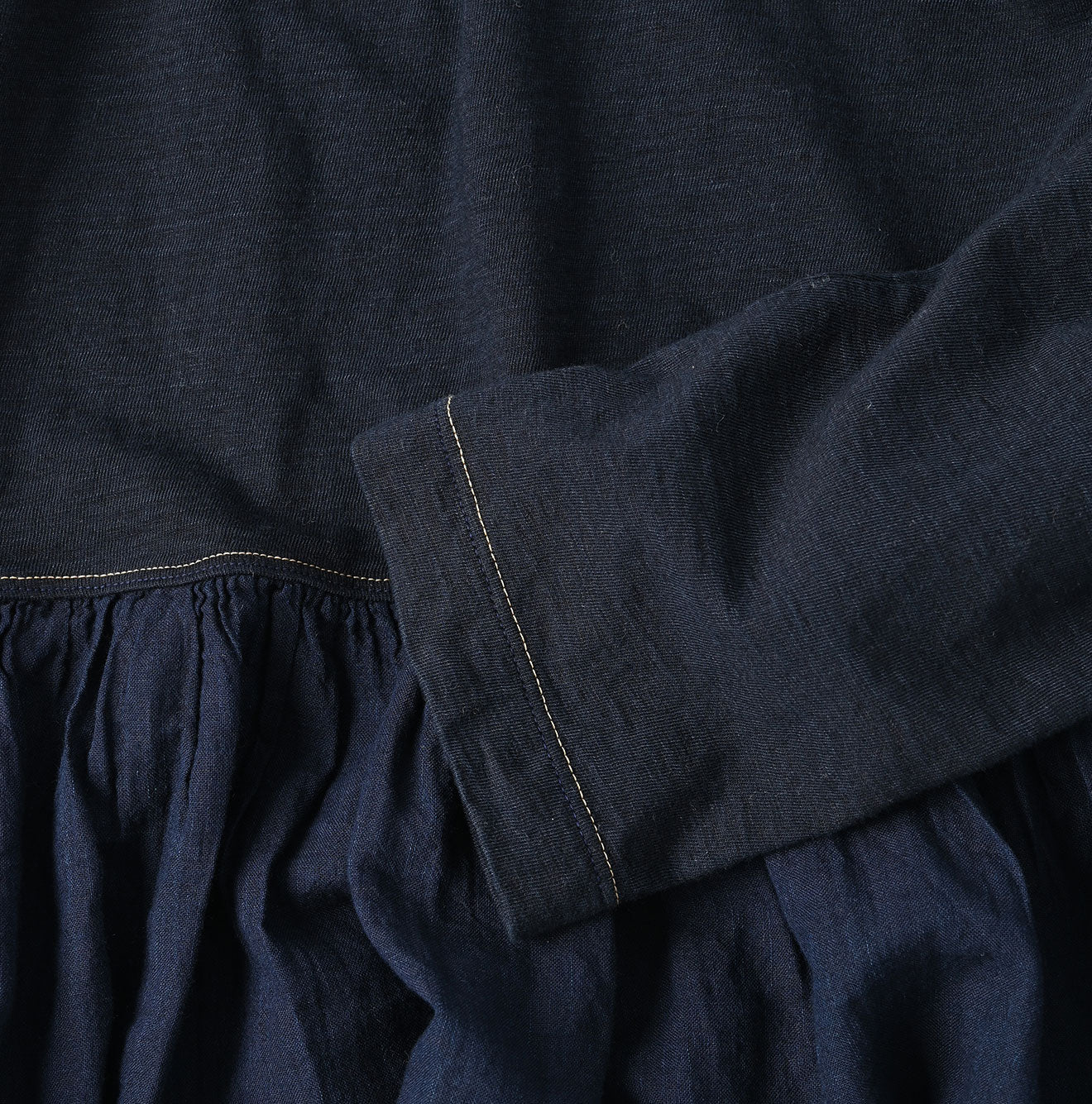 45R Indigo Tenjiku Gathered Blouse