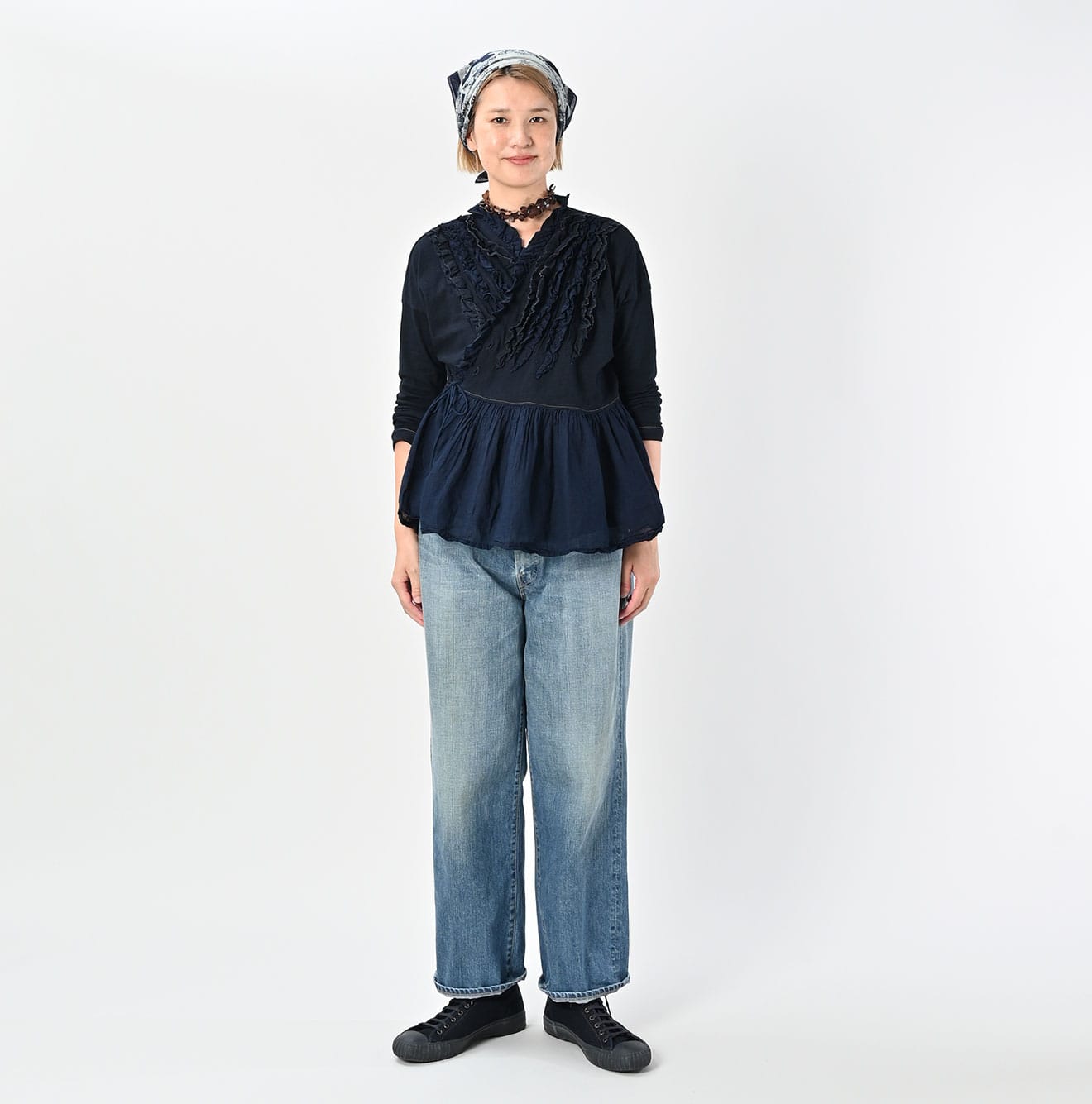 45R Indigo Tenjiku Gathered Cachecoeur
