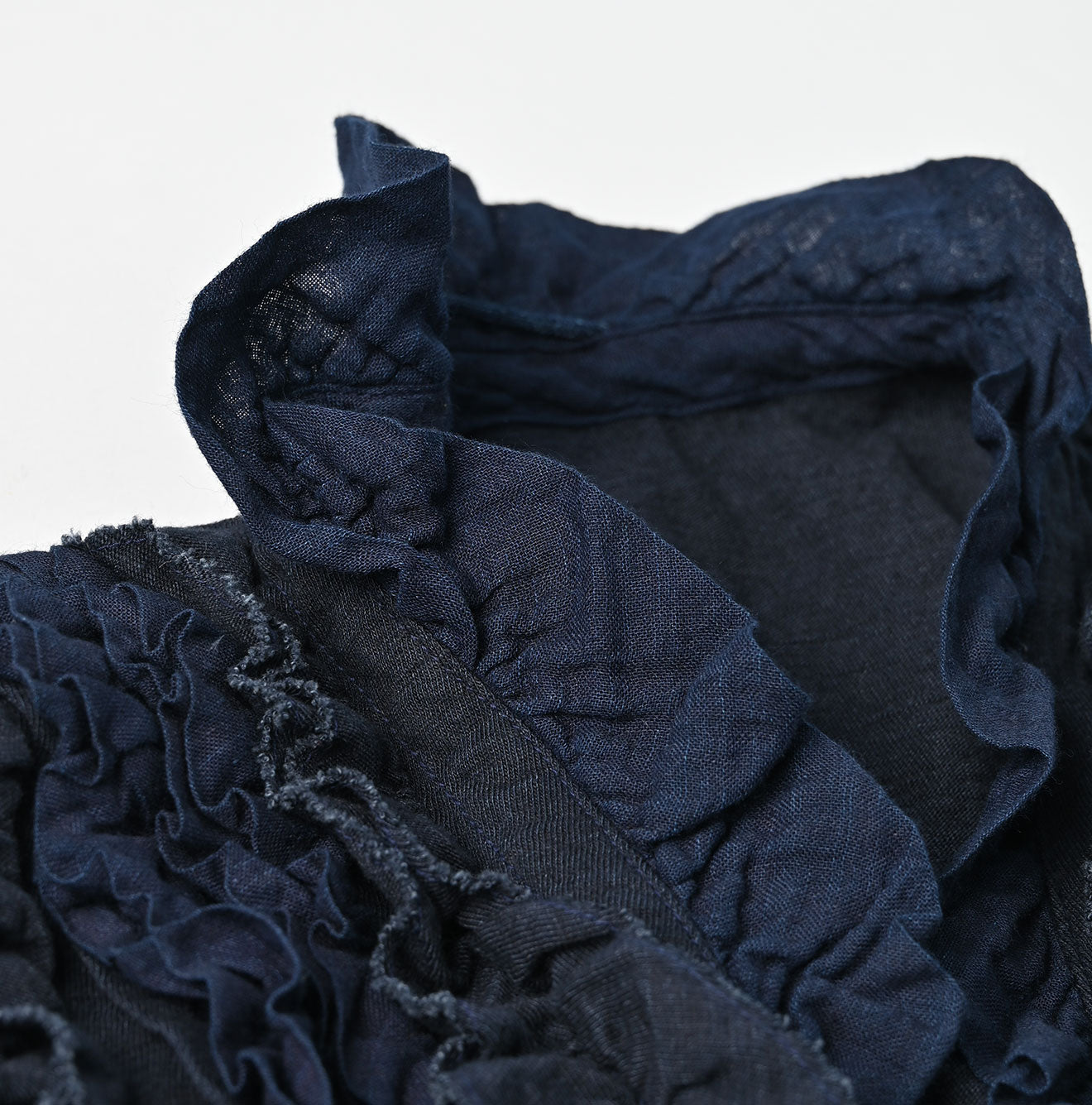45R Indigo Tenjiku Gathered Cachecoeur