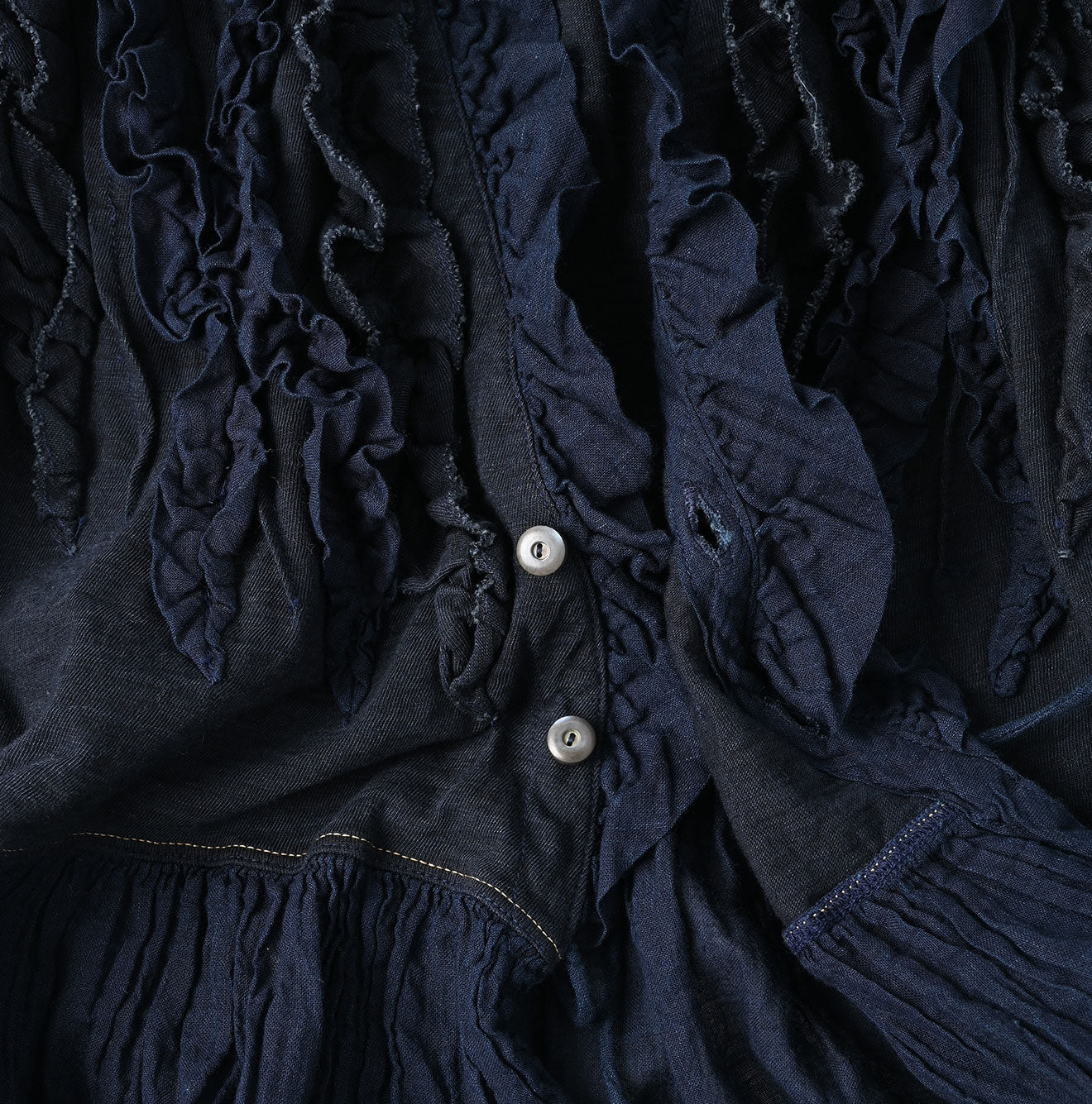 45R Indigo Tenjiku Gathered Cachecoeur