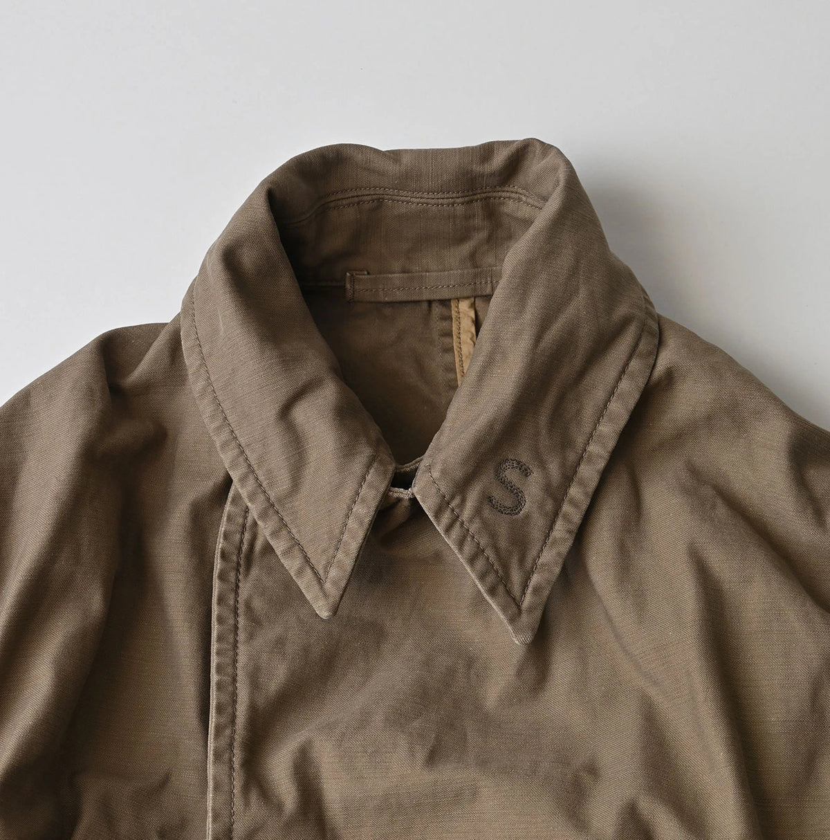 45R Futatabi Back Sateen P-Coat (45RPM STUDIO Embroidery)