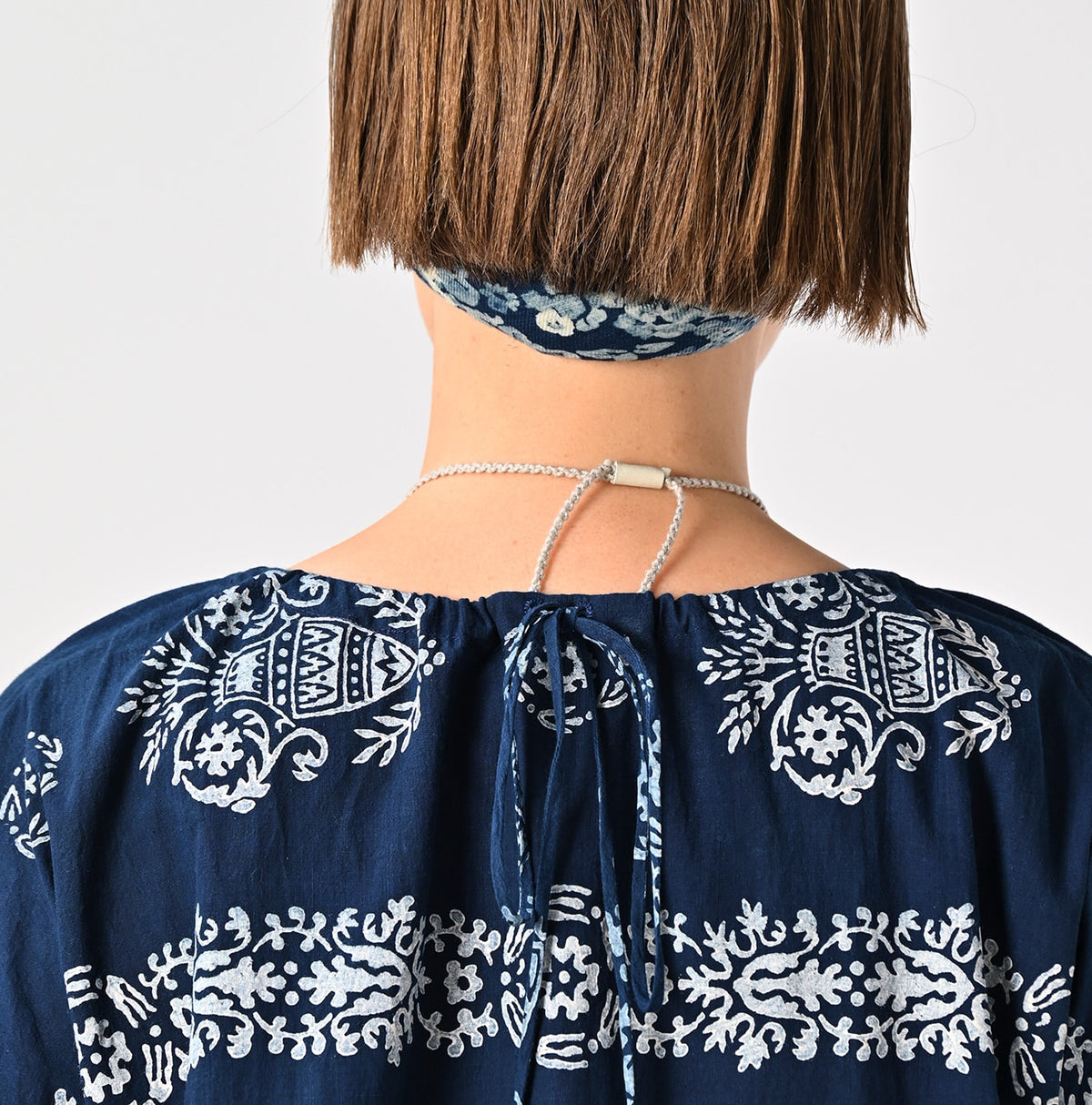45R ONEONE Ai Indigo Khadi Gathered Blouse