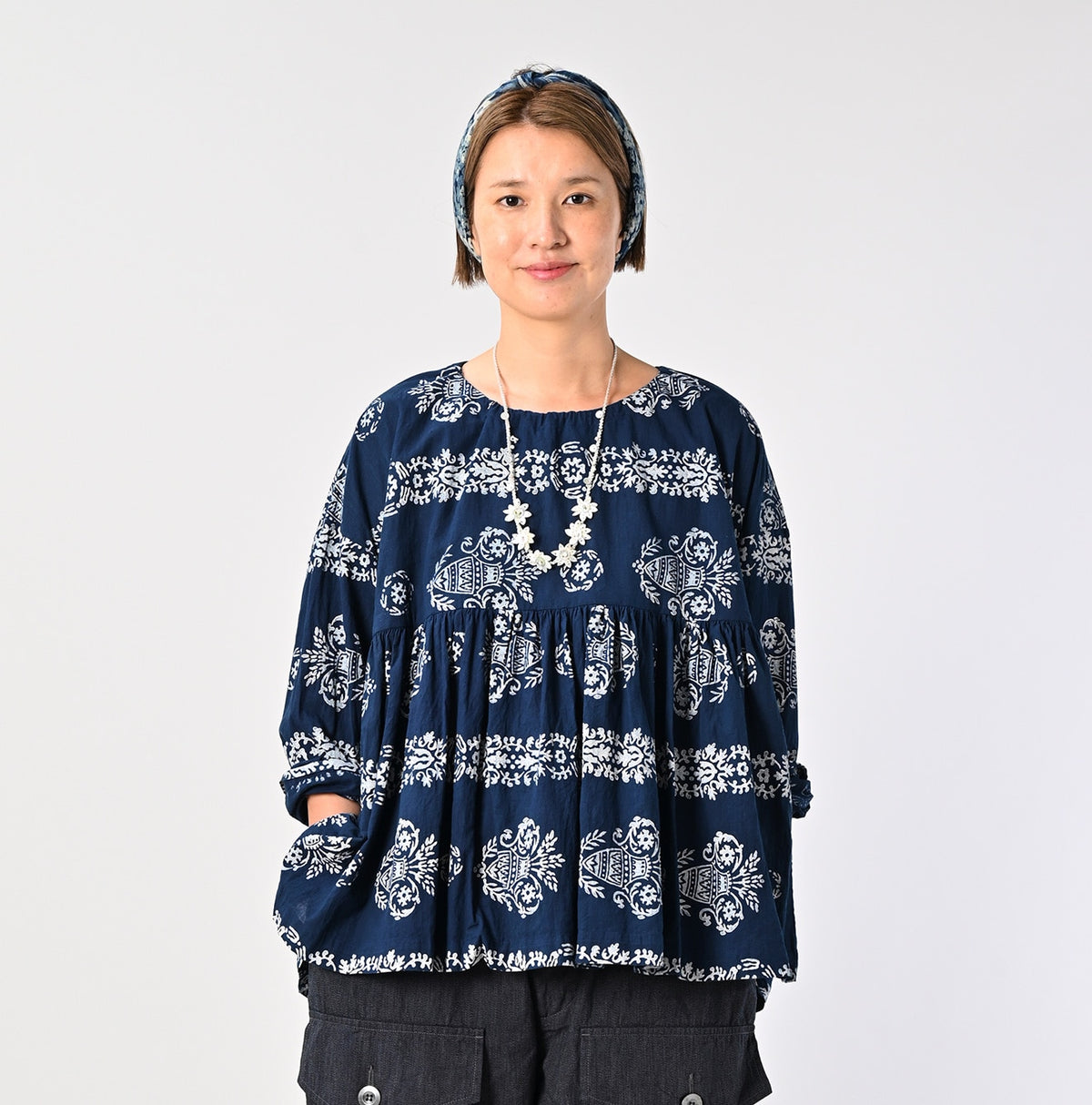 45R ONEONE Ai Indigo Khadi Gathered Blouse