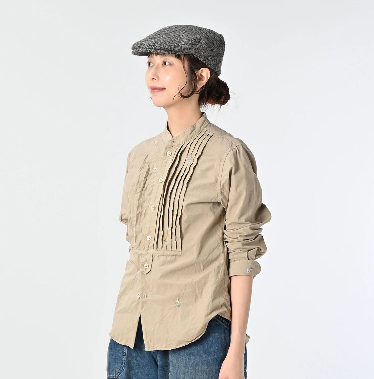 45R Futatabi Damp Floret Embroidery Pintuck Petit Loafer Shirt - Image 4