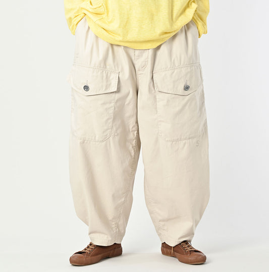 Futatabi 45RPM 908 Embroidery Back Satin Tent Pants