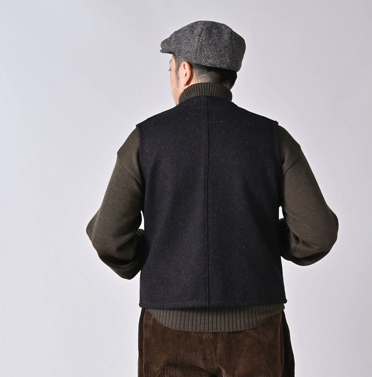 45R Melton 908 Cruise Vest - Image 11