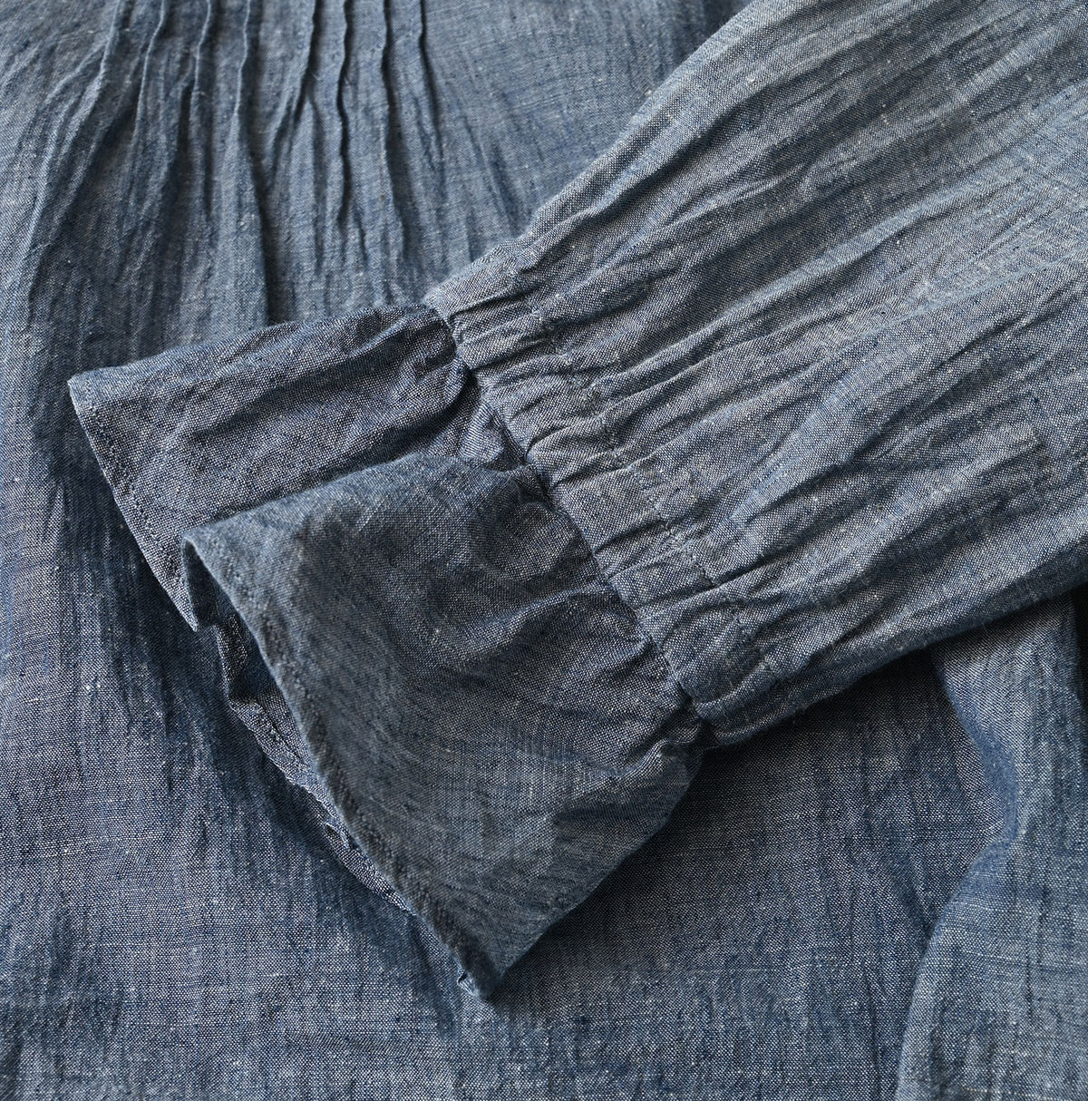 45R Ai Indigo Dungaree Khadi Frilled Collar Blouse