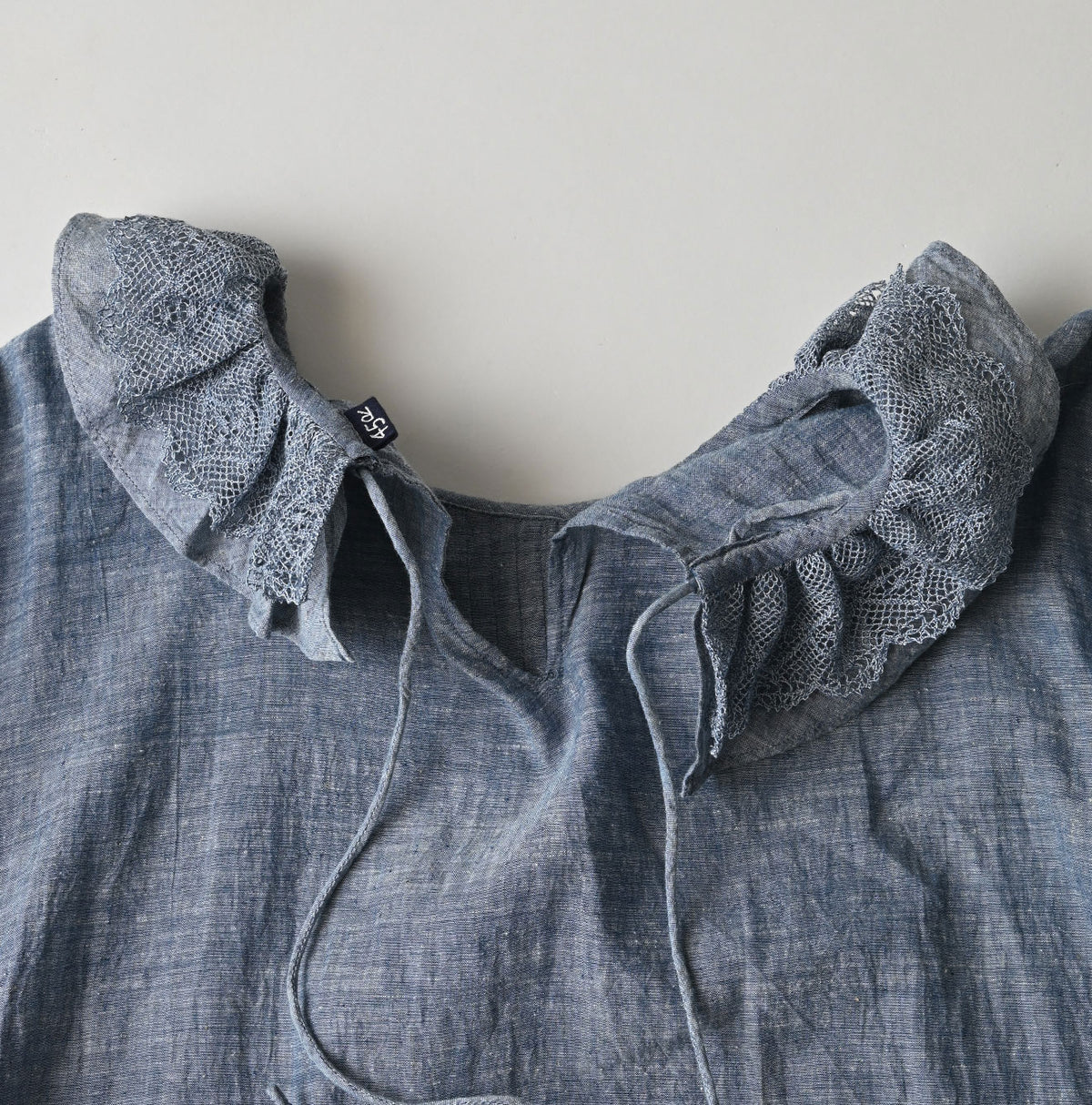 45R Ai Indigo Dungaree Khadi Frilled Collar Blouse
