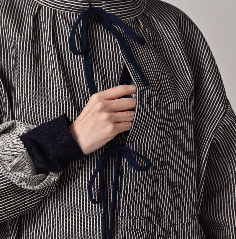 ONEONE Indigo Hickory Military Smocking Shirt - Image 6