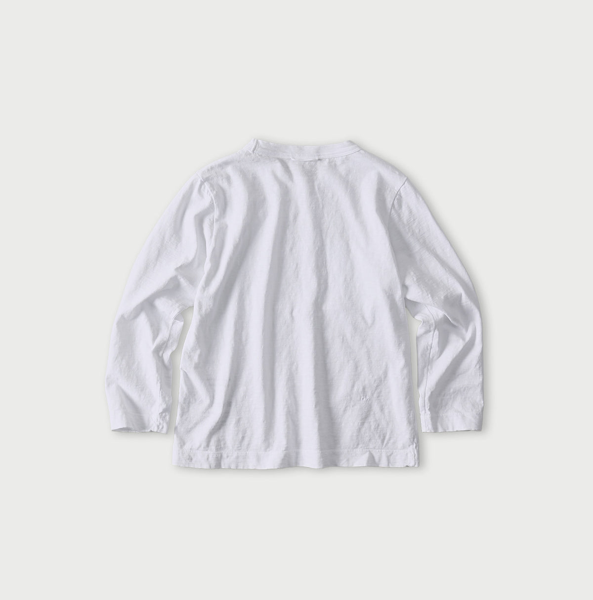 Futatabi PEPE Betouch Square T-shirt