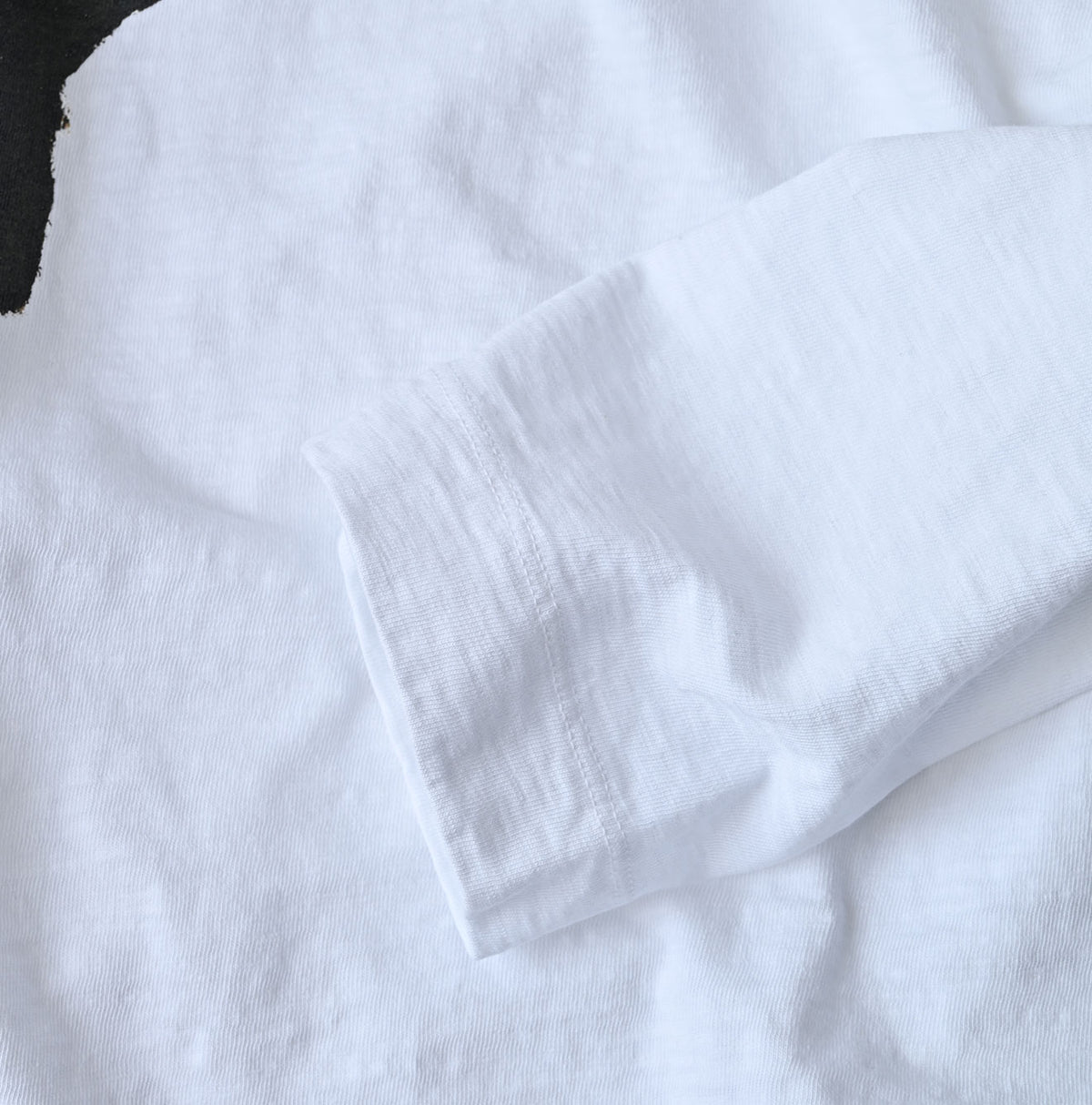 Futatabi PEPE Betouch Square T-shirt