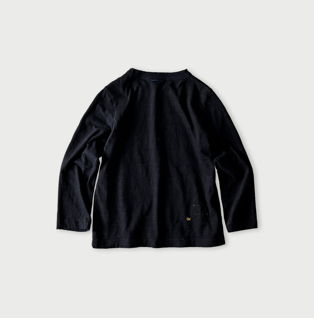 Futatabi Indigo PEPE Betouch Square T-shirt