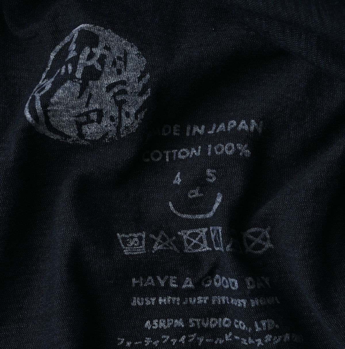 Futatabi Indigo PEPE Betouch Square T-shirt