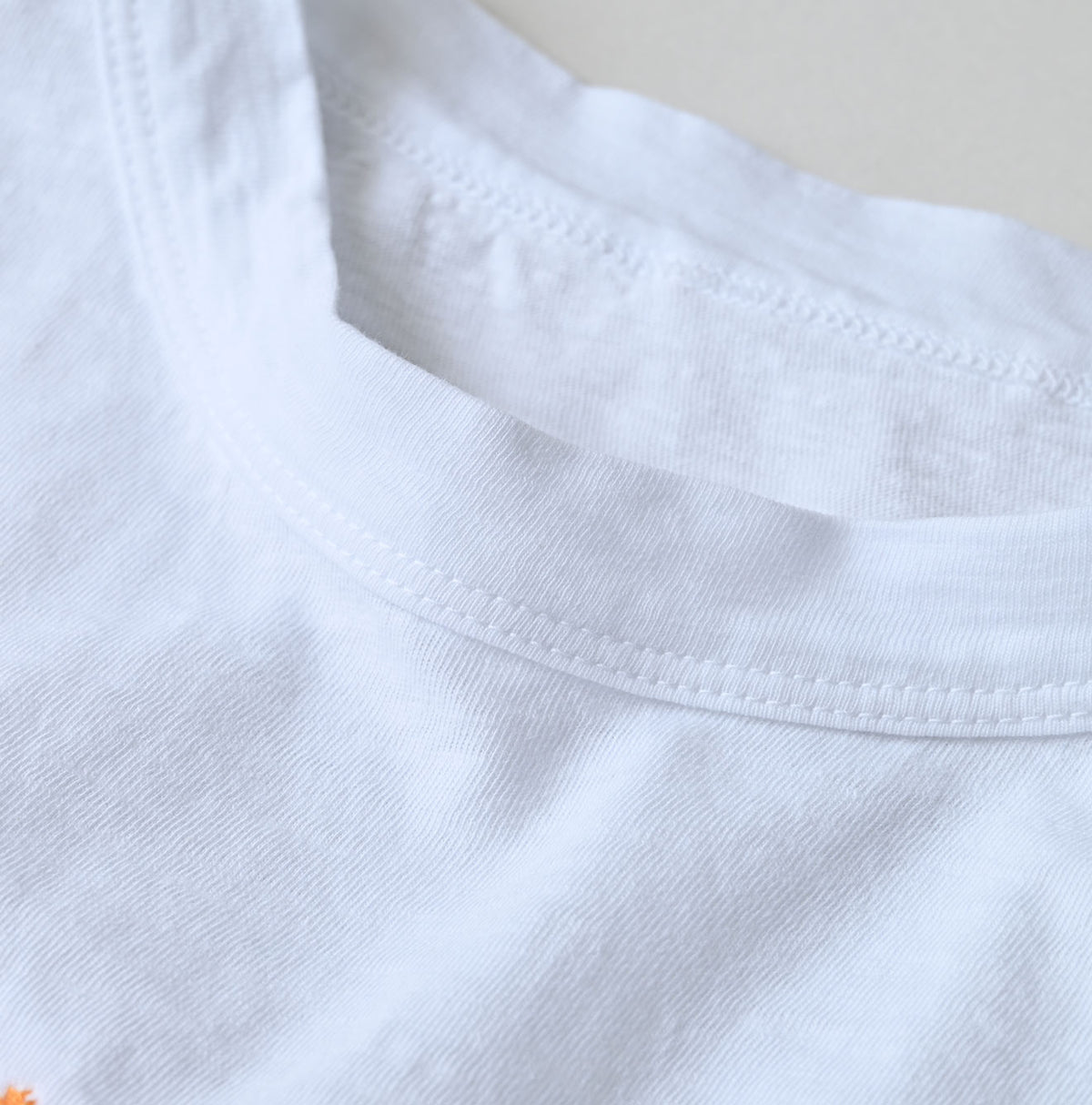 Futatabi Hacci Embroidery Square T-shirt