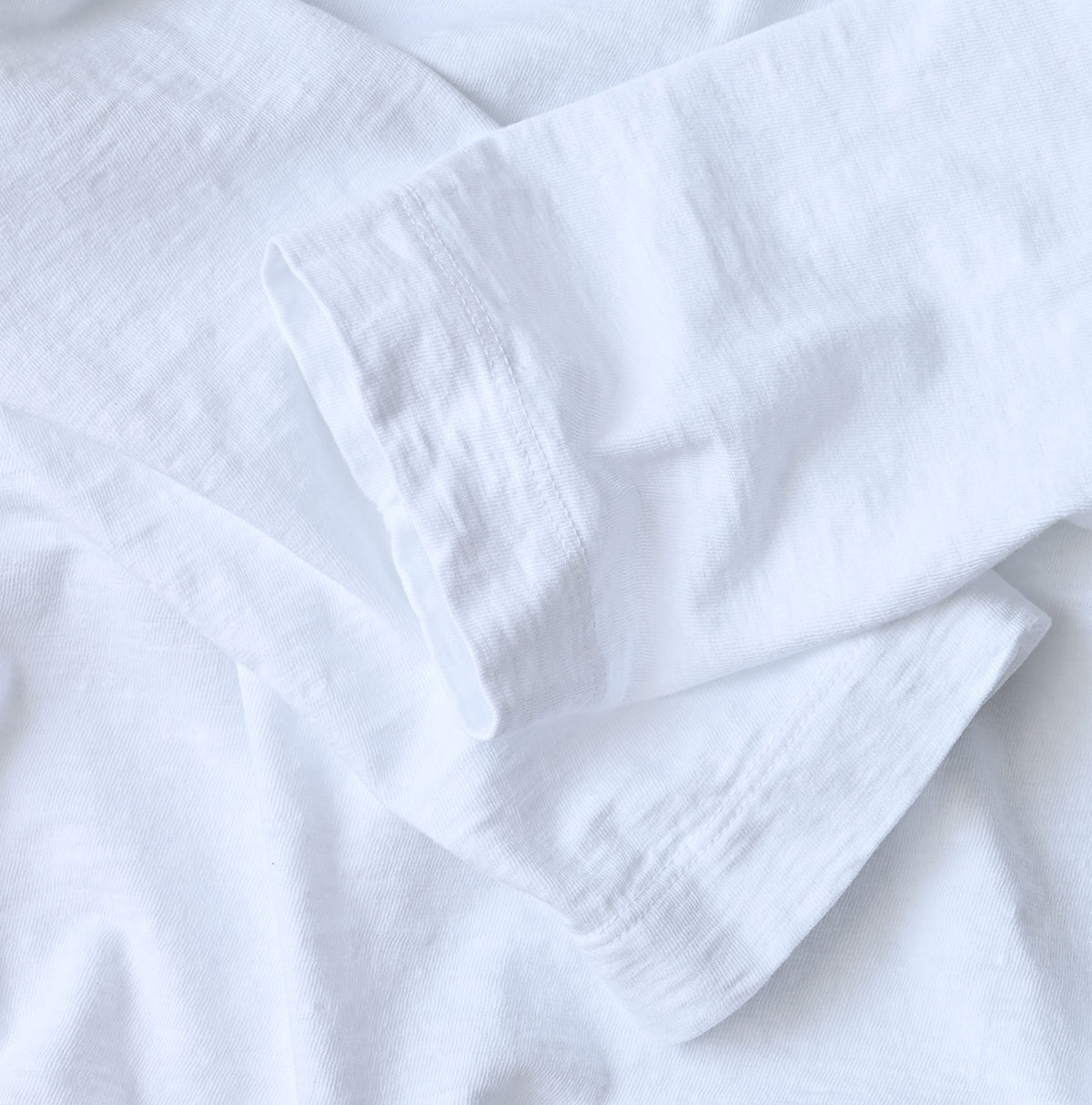 Futatabi Hacci Embroidery Square T-shirt