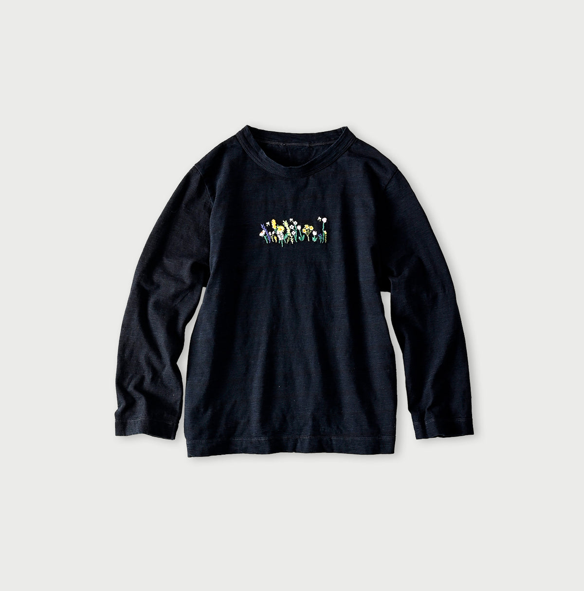 Futatabi Indigo Hacci Embroidery Square T-shirt