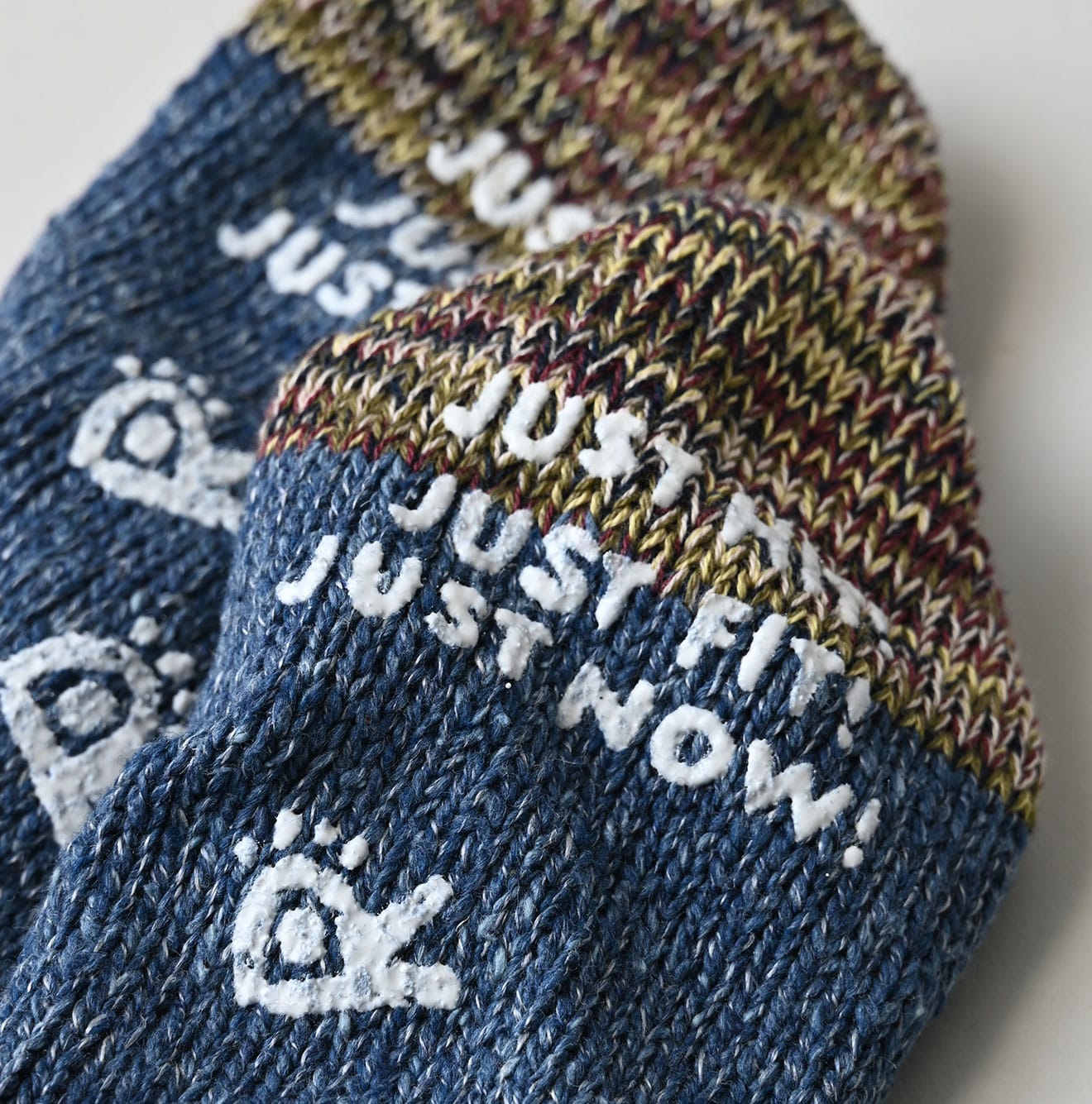 45R ONEONE Treasure Low-Gauge Blue Socks (Top-dyed)