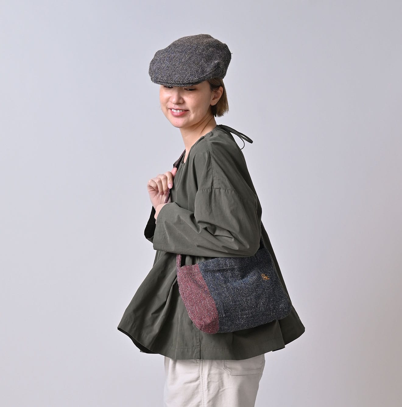 45R ONEONE Treasure 45 Star Tote Bag Small - Image 8