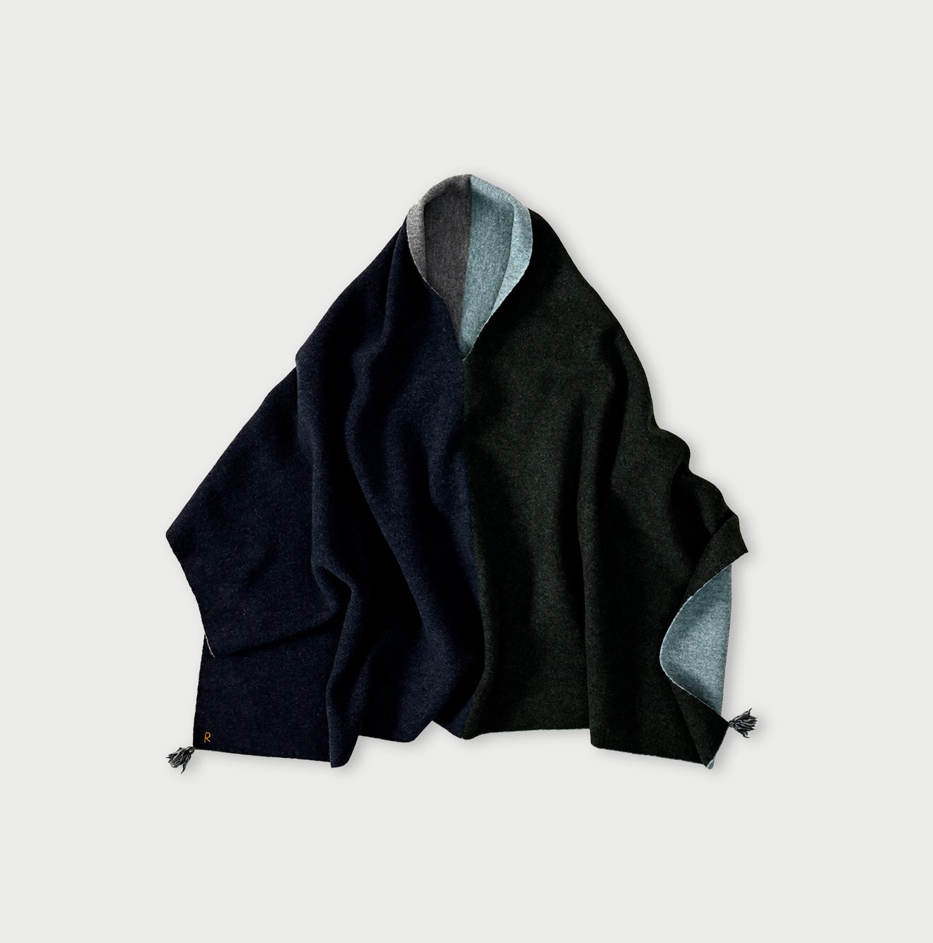 45R ポンチョ Float Double-sided Poncho | 45R Official Online Store – 45R GLOBAL