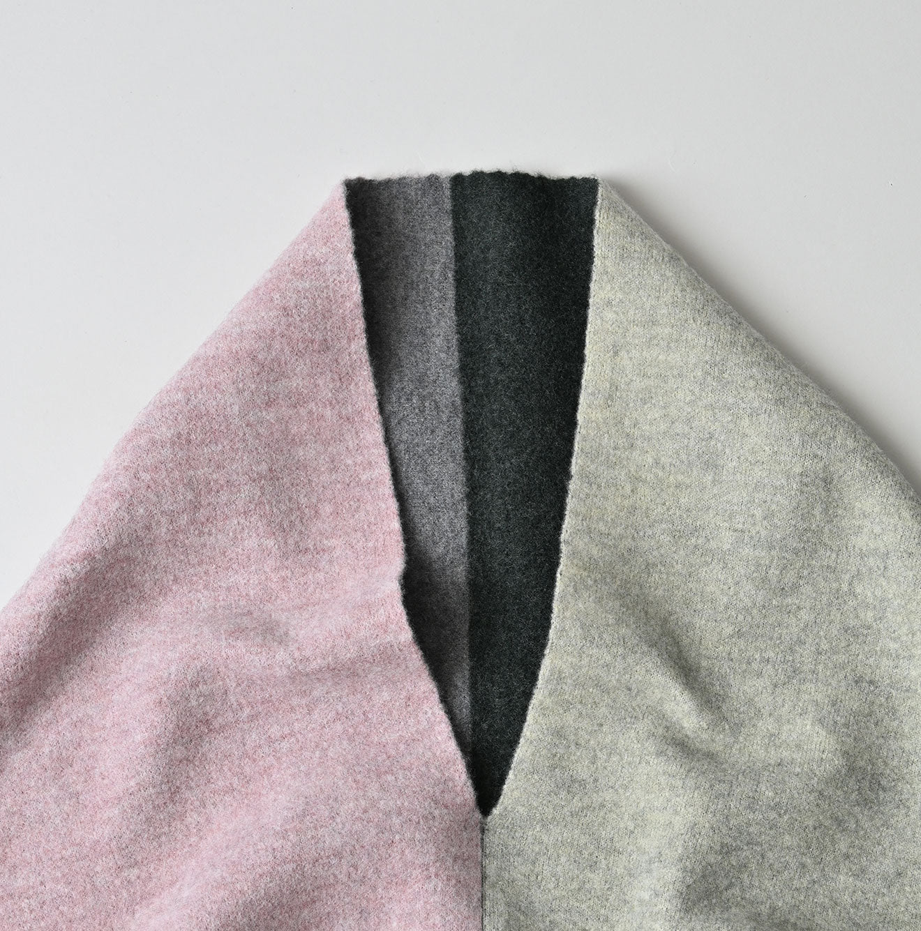 45R Float Double-sided Poncho - Image 10