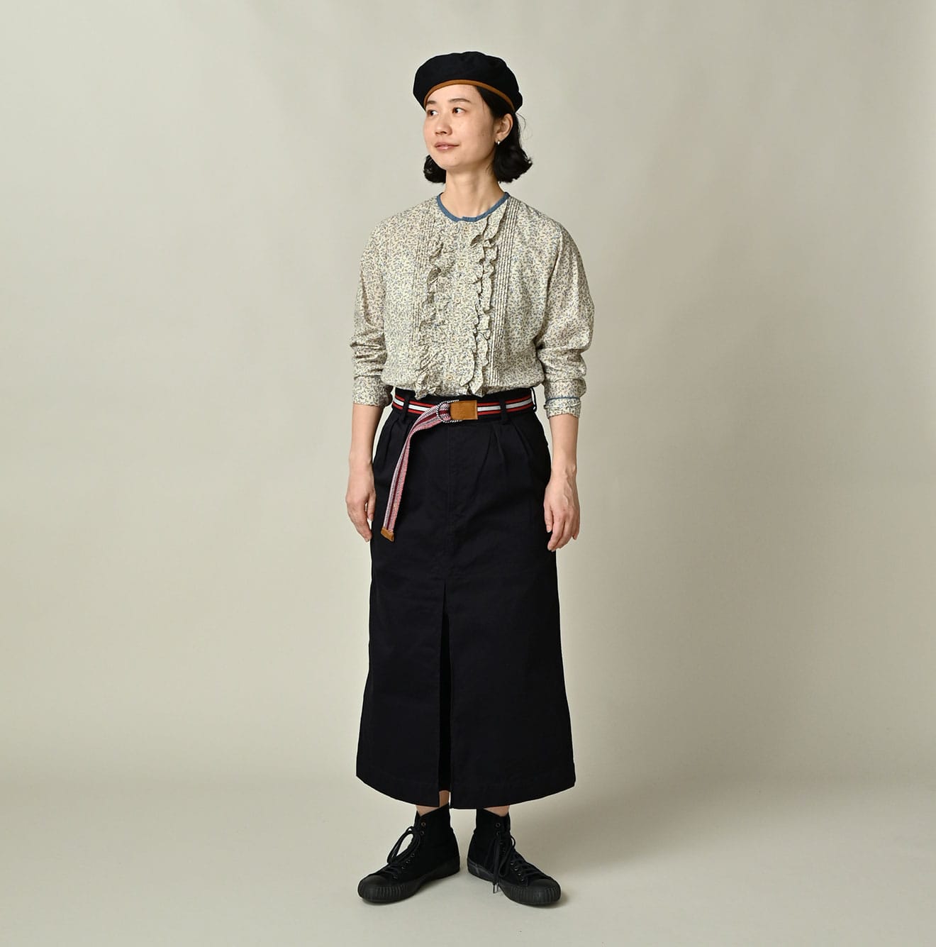 45R Ivy Flower Frilled Blouse