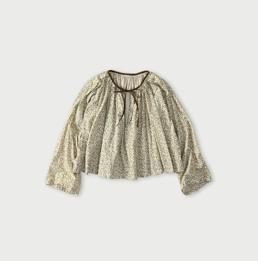 45R Ivy Flower Smocking Blouse