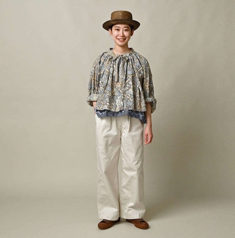 45R Khadi Flower Sarasa Chouchou Smocking Blouse - Image 4