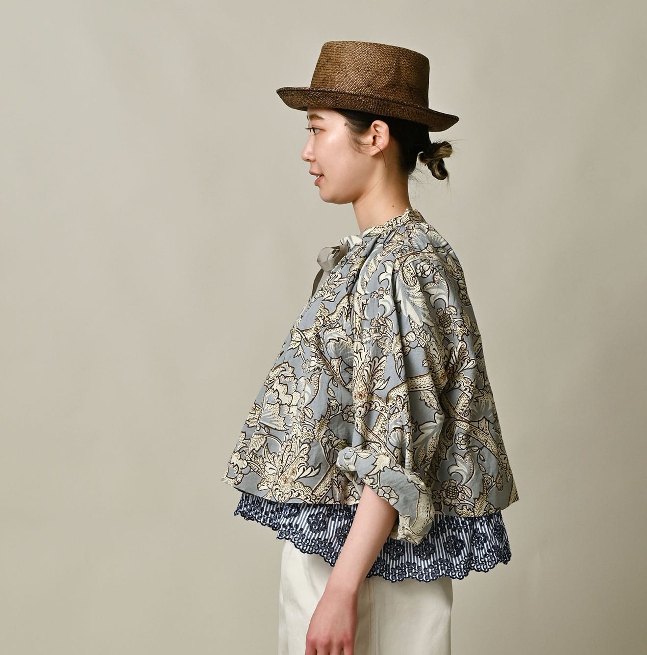 45R Khadi Flower Sarasa Chouchou Smocking Blouse