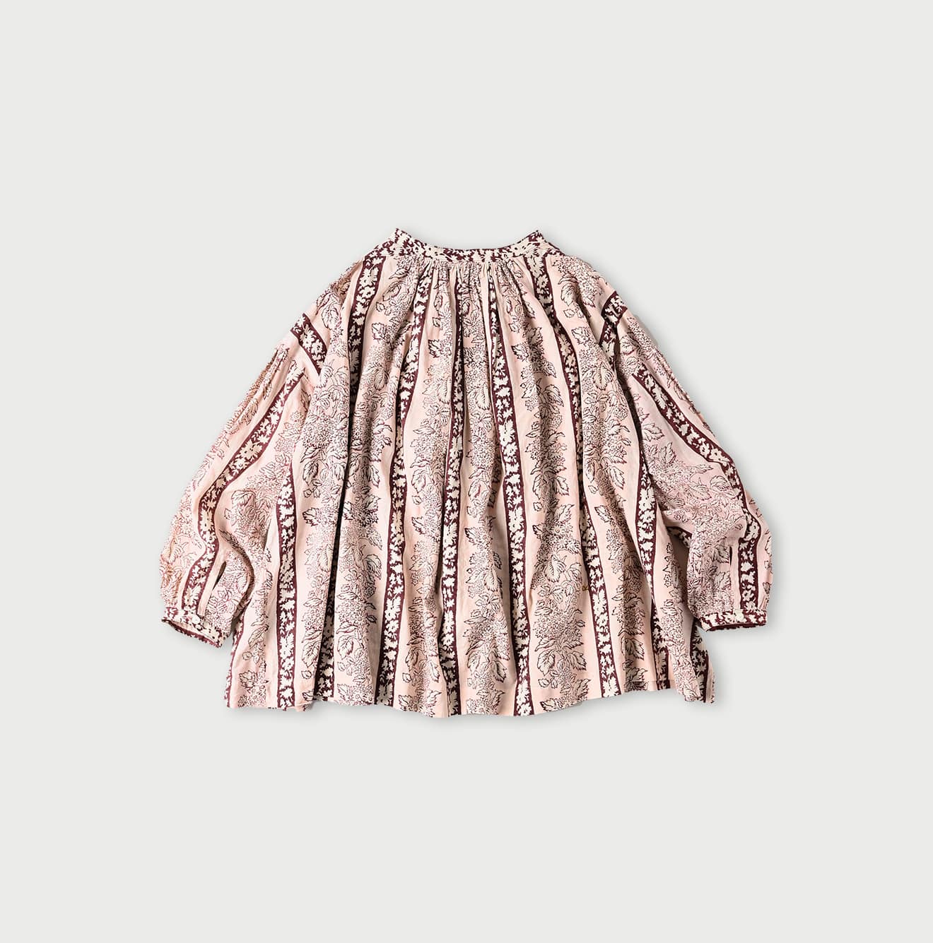 45R Stripe Flower Block Print Smocking Blouse