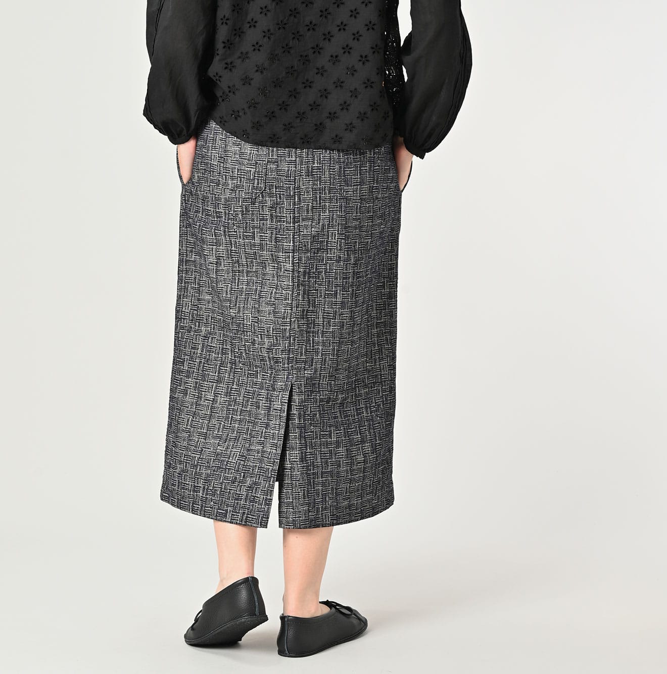 45R Indigo Sankuzushi Jacquard Denim Pencil Skirt