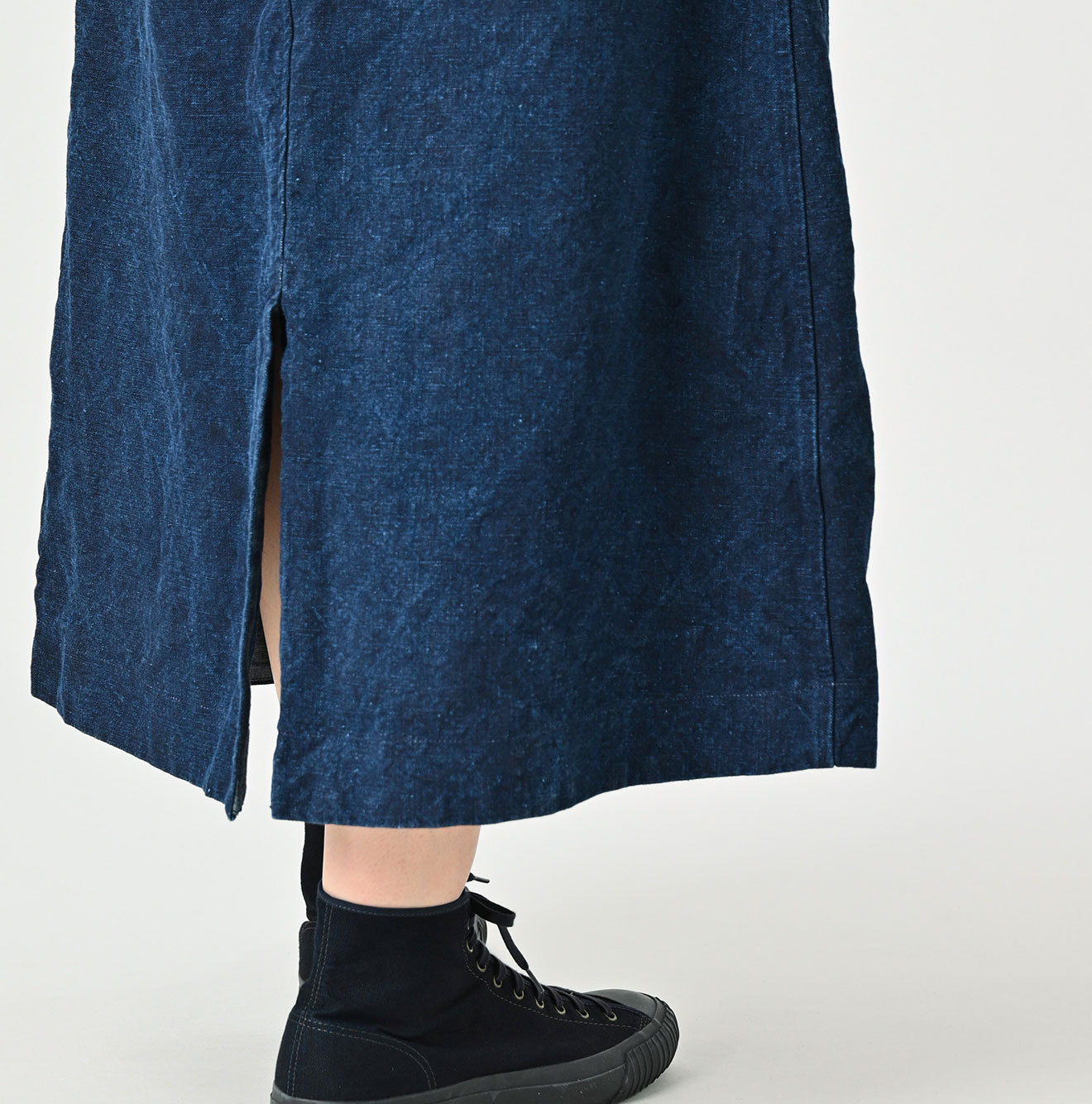 Indigo Linen Duck Working Skirt - 45R by 45rpm studio