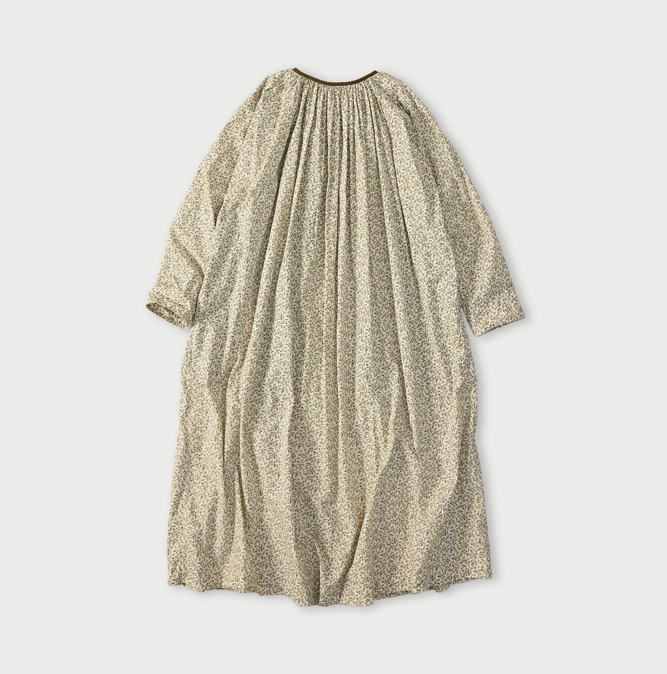 45R Ivy Flower Smocking Dress