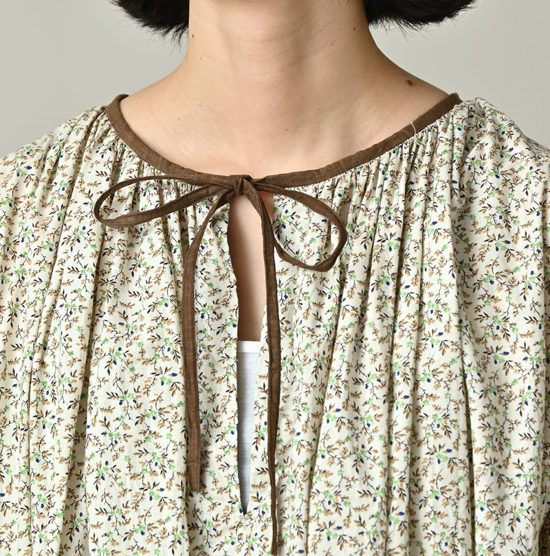 45R Ivy Flower Smocking Dress - Image 8