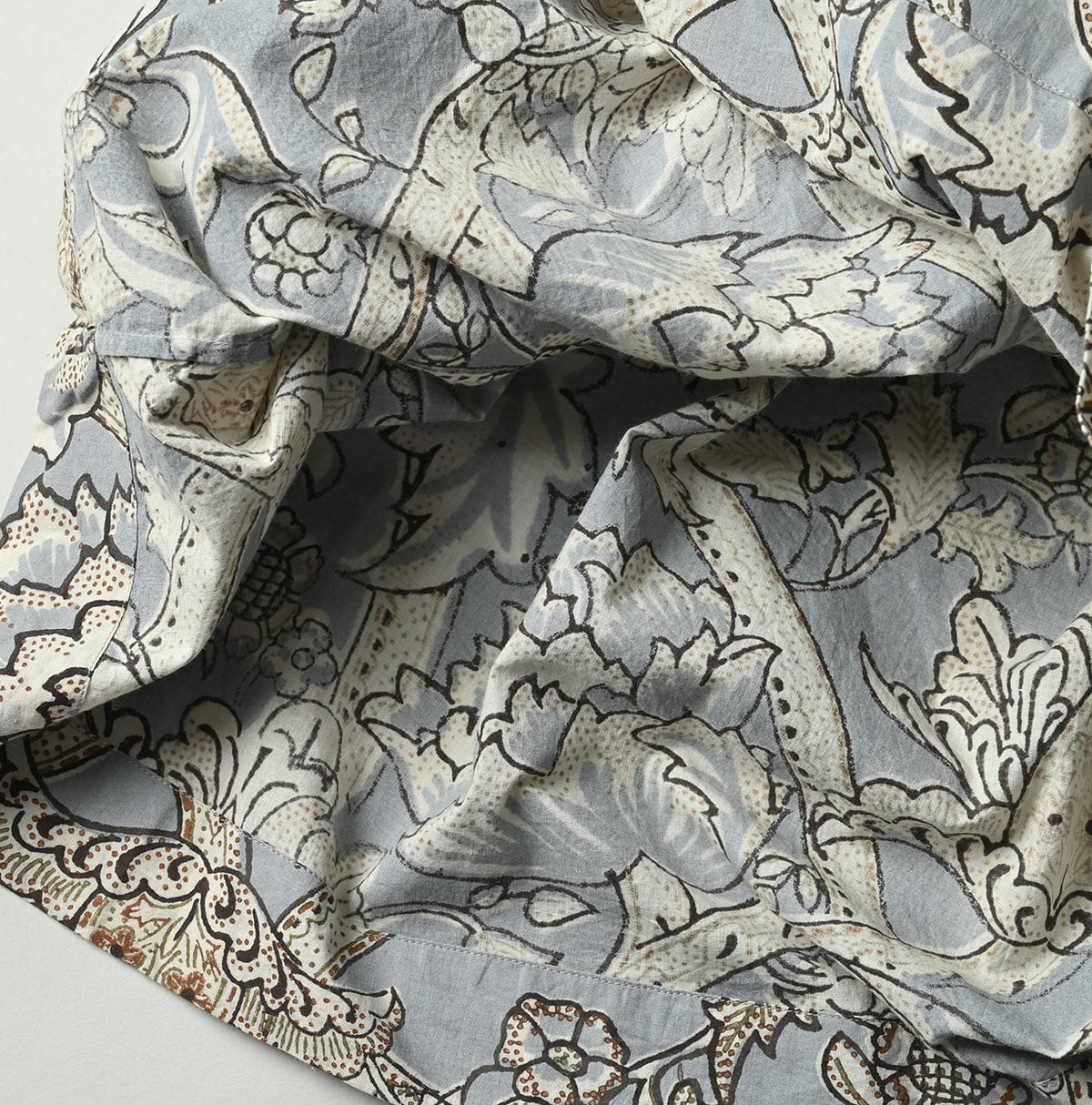 45R Khadi Flower Sarasa Chouchou Smocking Dress