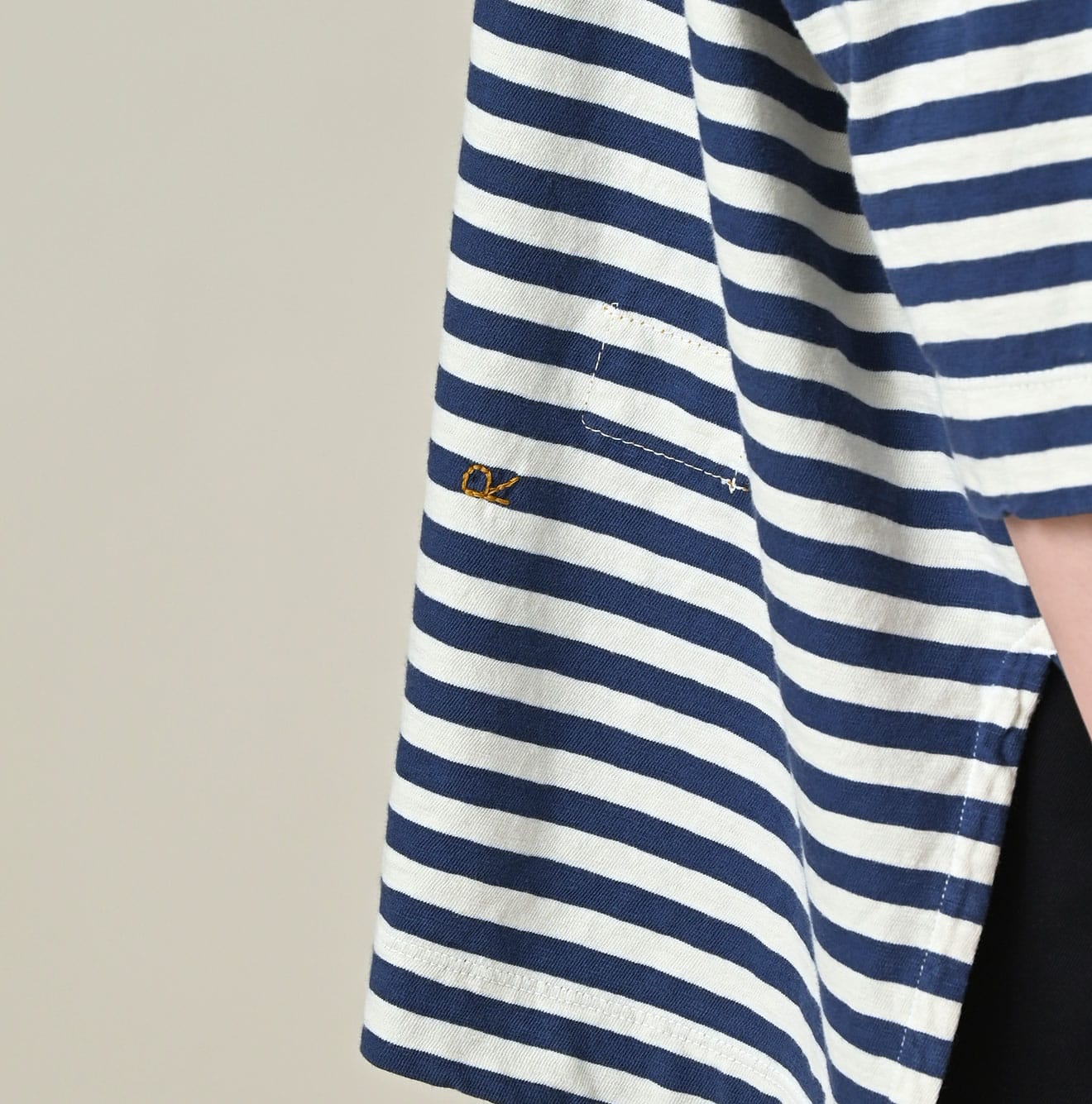 45R Stripe Flamingway Big Slit T-shirt